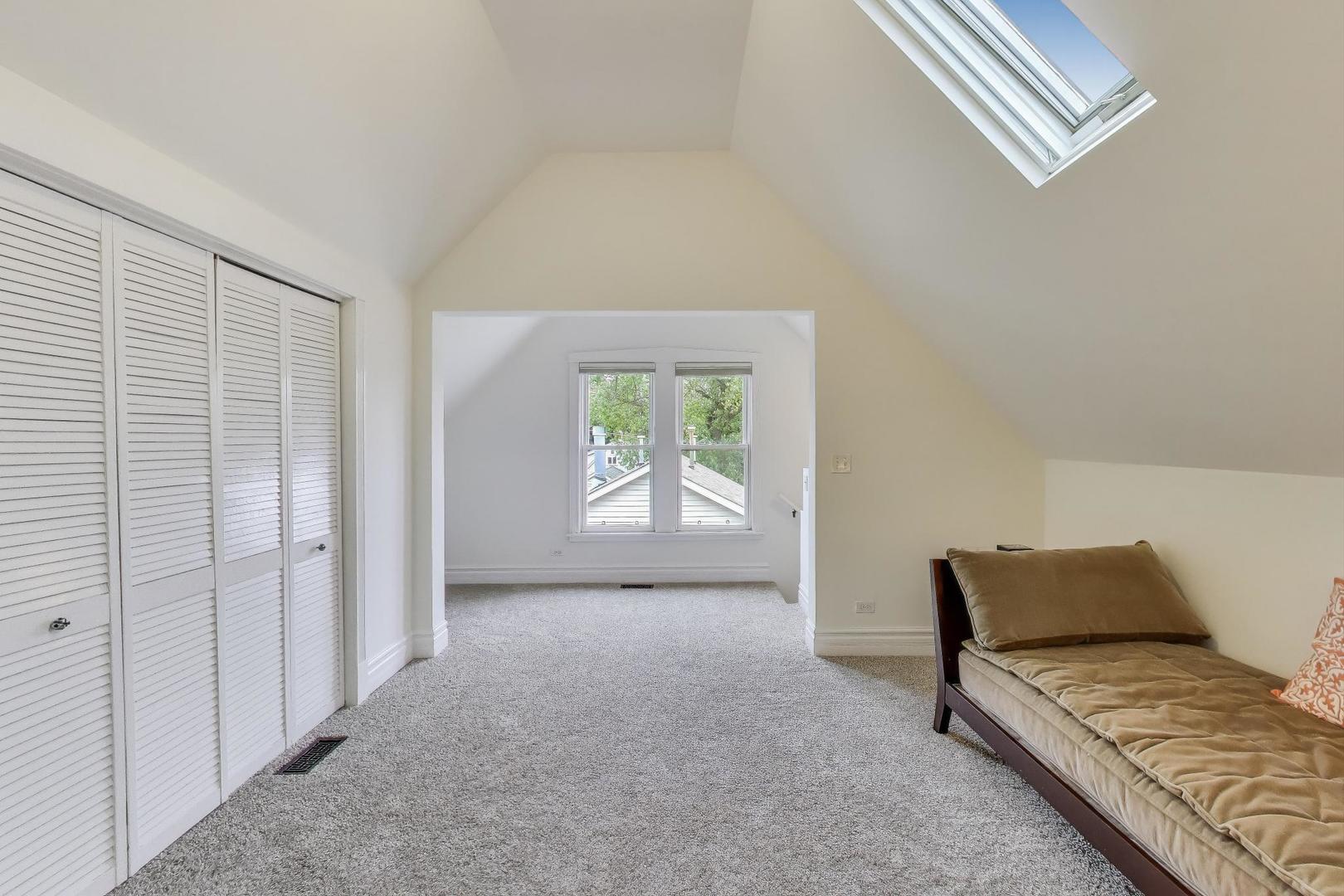 3615 North Hoyne Avenue, Unit 2F Chicago, IL 60618 - Photo 21 of 24 a view of livingroom with furniture