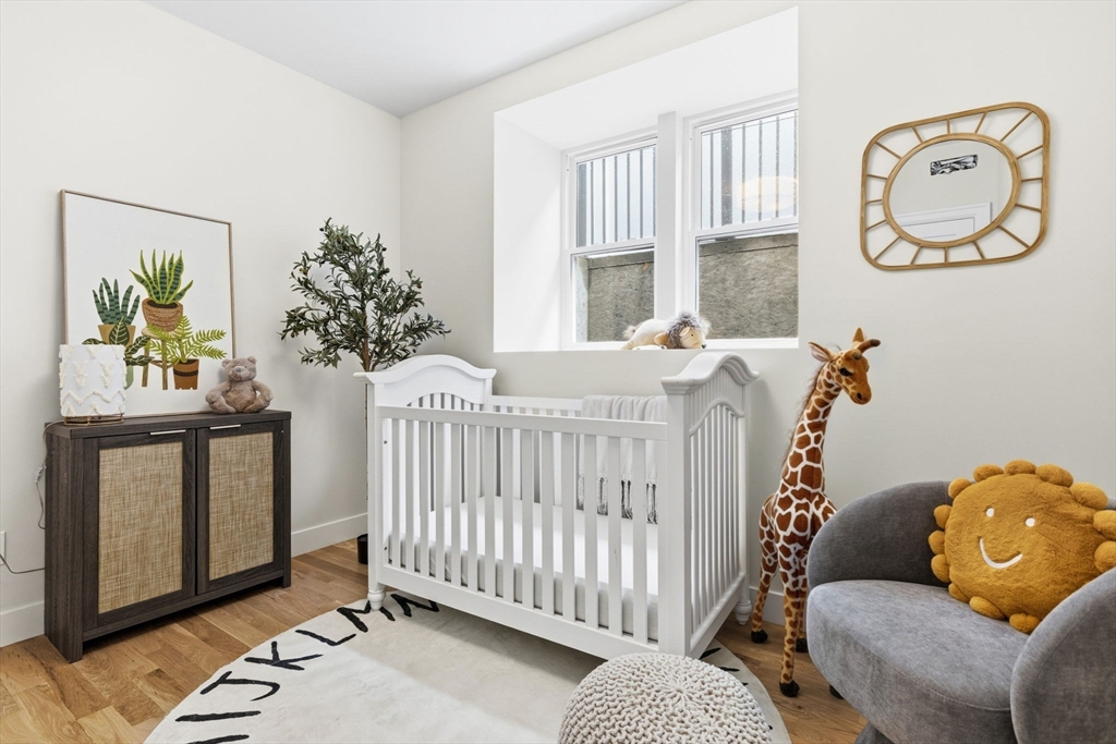34 Governor Winthrop Road, Unit 1 Somerville, MA 02145 - Photo 25 of 28