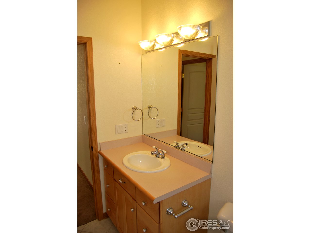 98 Badger Road Black Hawk, CO 80422 - Photo 20 of 25 Gallery Image 20