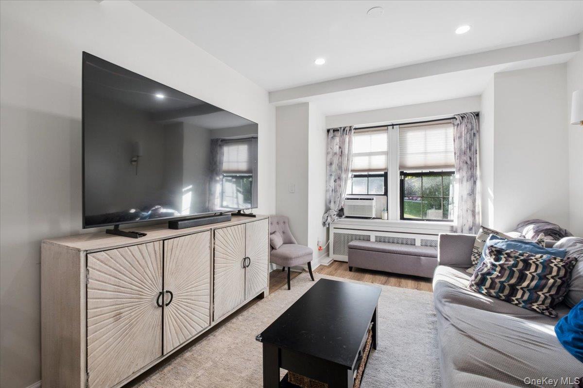 178 Garth Road, Unit TL Scarsdale, NY 10583 - Photo 8 of 29 Spacious and light filled space