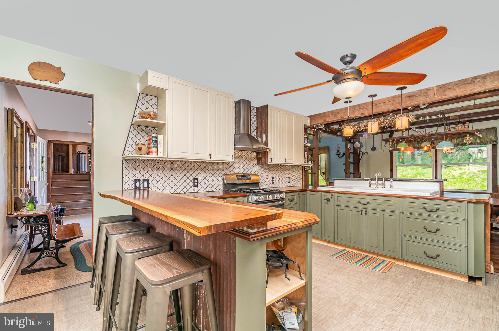 338 Wallicks Road York, PA 17406 - Photo 13 of 37 Gallery Image 13