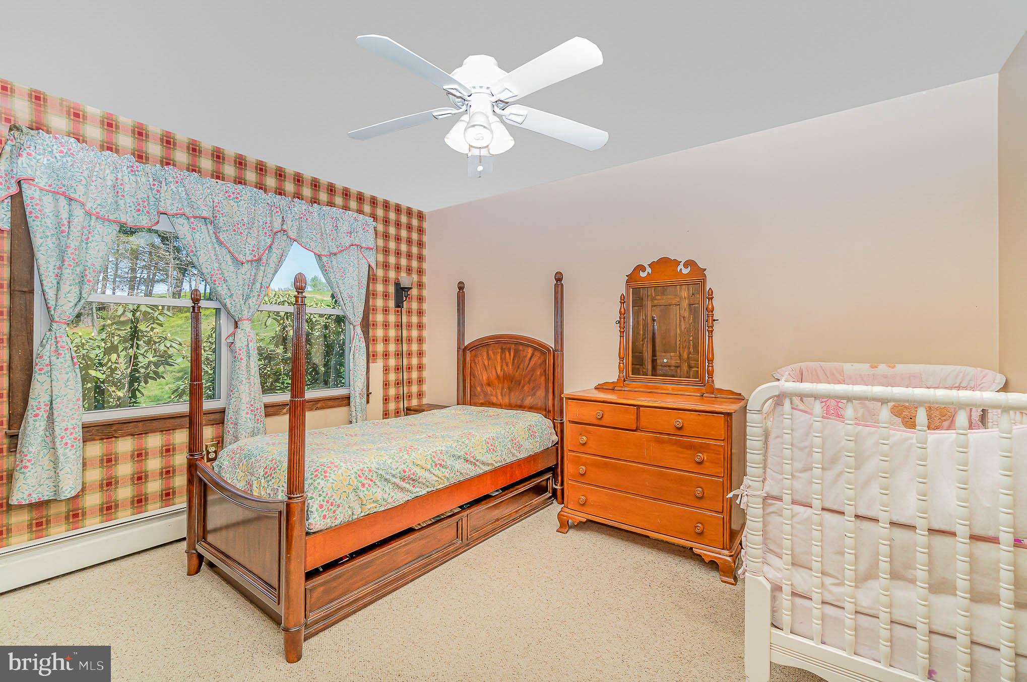 338 Wallicks Road York, PA 17406 - Photo 16 of 37 Gallery Image 16