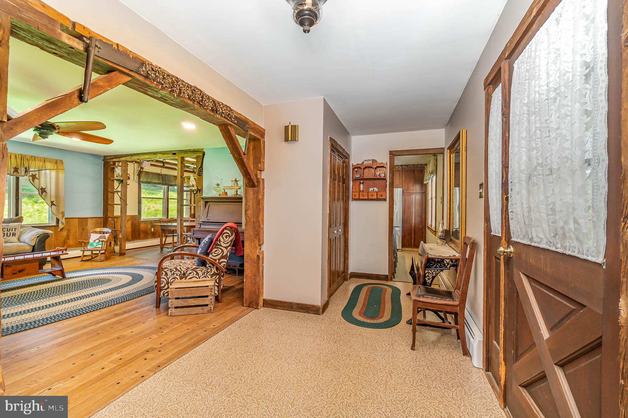 338 Wallicks Road York, PA 17406 - Photo 4 of 37 Gallery Image 4