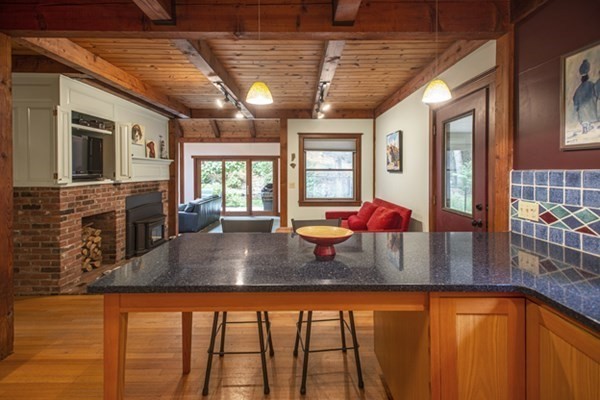 321 Conway Road Deerfield, MA 01373 - Photo 7 of 40 Gallery Image 7