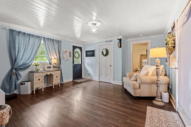 $310,000 | 208 Sherwood Drive, Conway, SC 29526