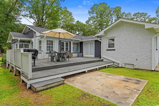 $310,000 | 208 Sherwood Drive, Conway, SC 29526