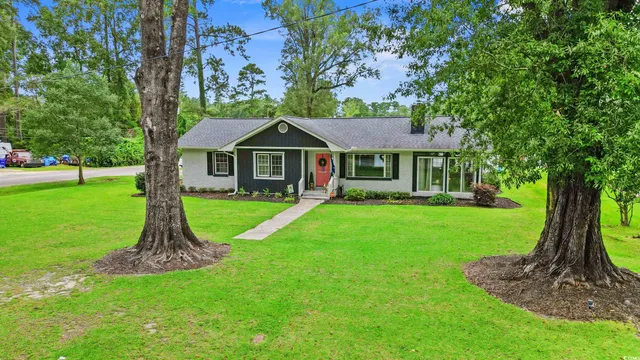 $310,000 | 208 Sherwood Drive, Conway, SC 29526