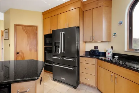 $950,000 | 108 Saddle Ridge Drive, Oakdale, PA 15071