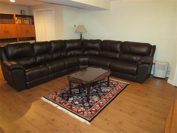52 Vista Circle Rutland, MA 01543 - Photo 17 of 30 a living room with furniture