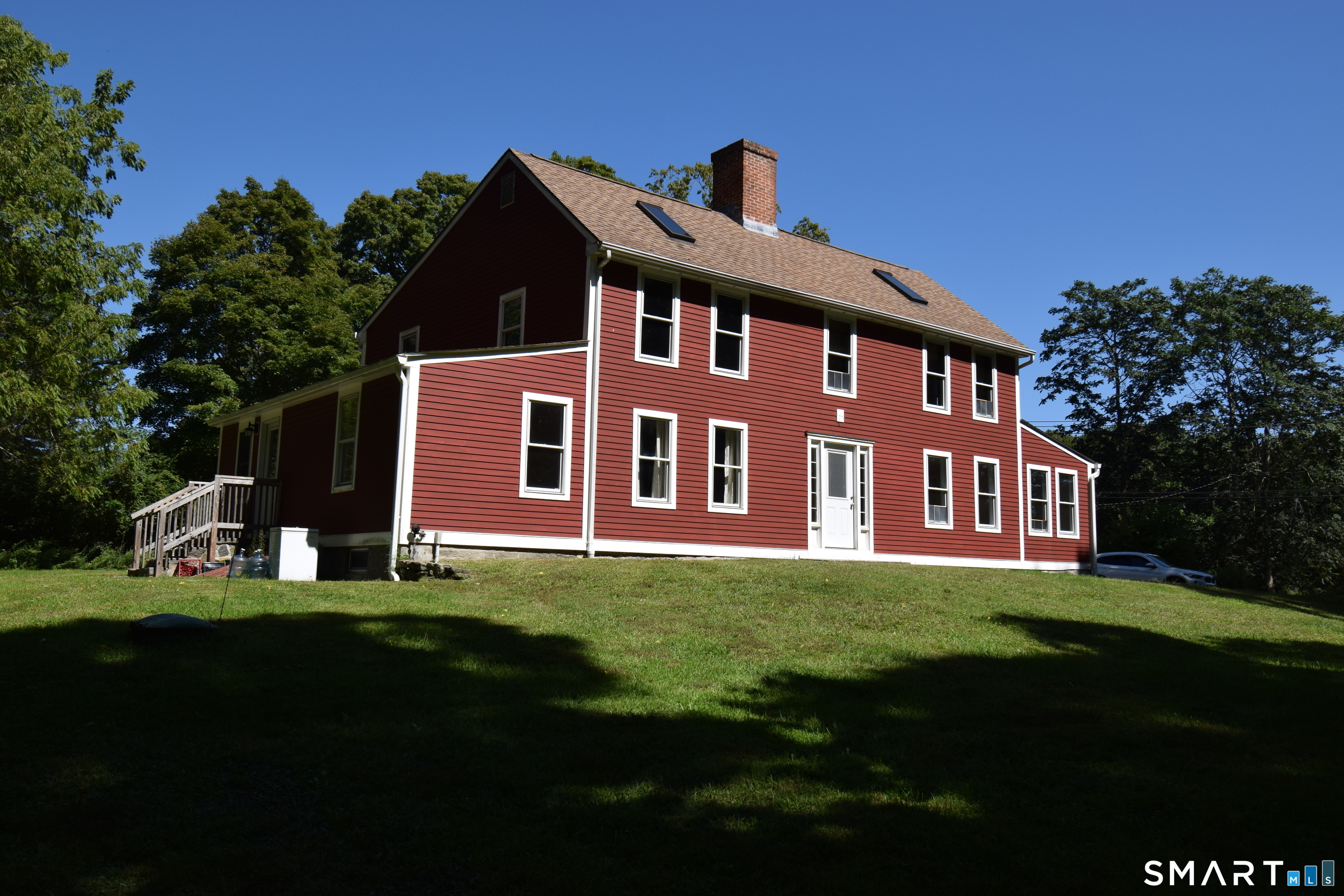39 Mill Road Madison, CT 06443 - Photo 1 of 22 Gallery Image 1