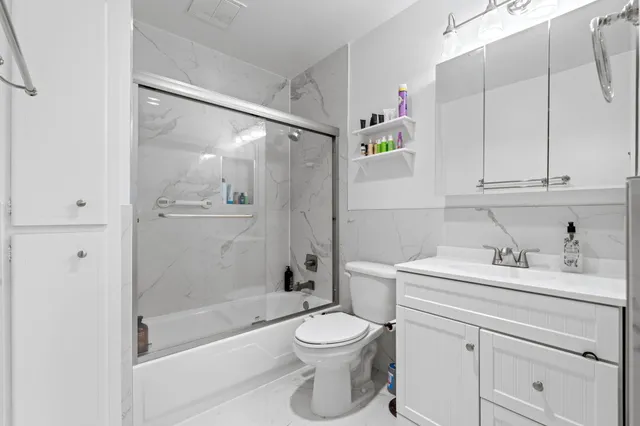 $159,999 | 418 South Cypress Road, Unit 128, Pompano Beach, FL 33060