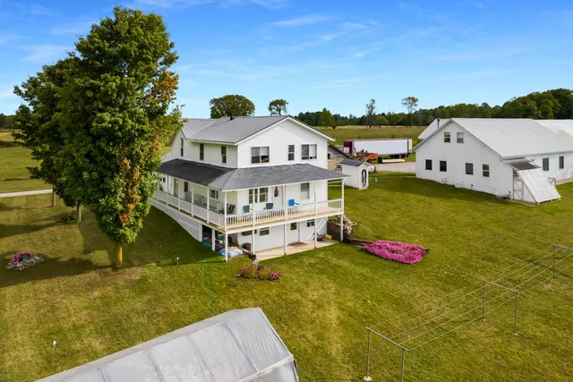 $624,900 | 14654 190th Avenue, Leroy, MI 49655