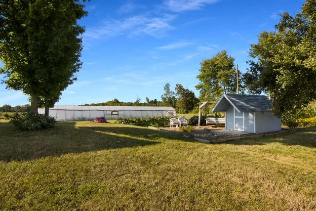 $624,900 | 14654 190th Avenue, Leroy, MI 49655