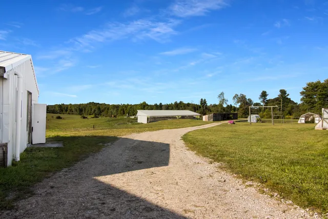 $624,900 | 14654 190th Avenue, Leroy, MI 49655