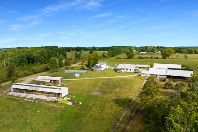 $624,900 | 14654 190th Avenue, Leroy, MI 49655