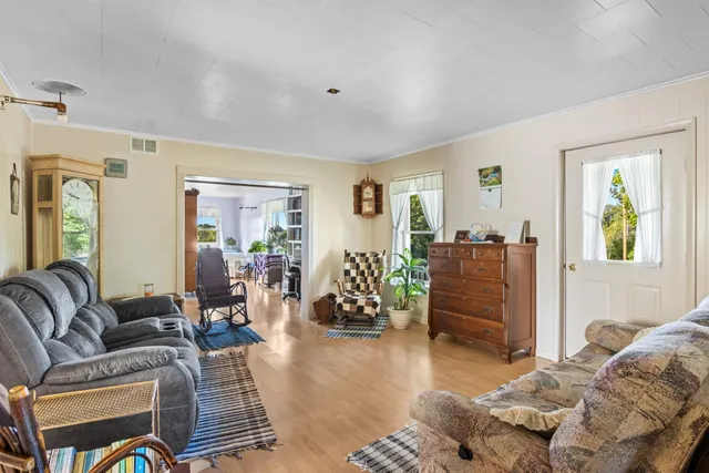 $624,900 | 14654 190th Avenue, Leroy, MI 49655