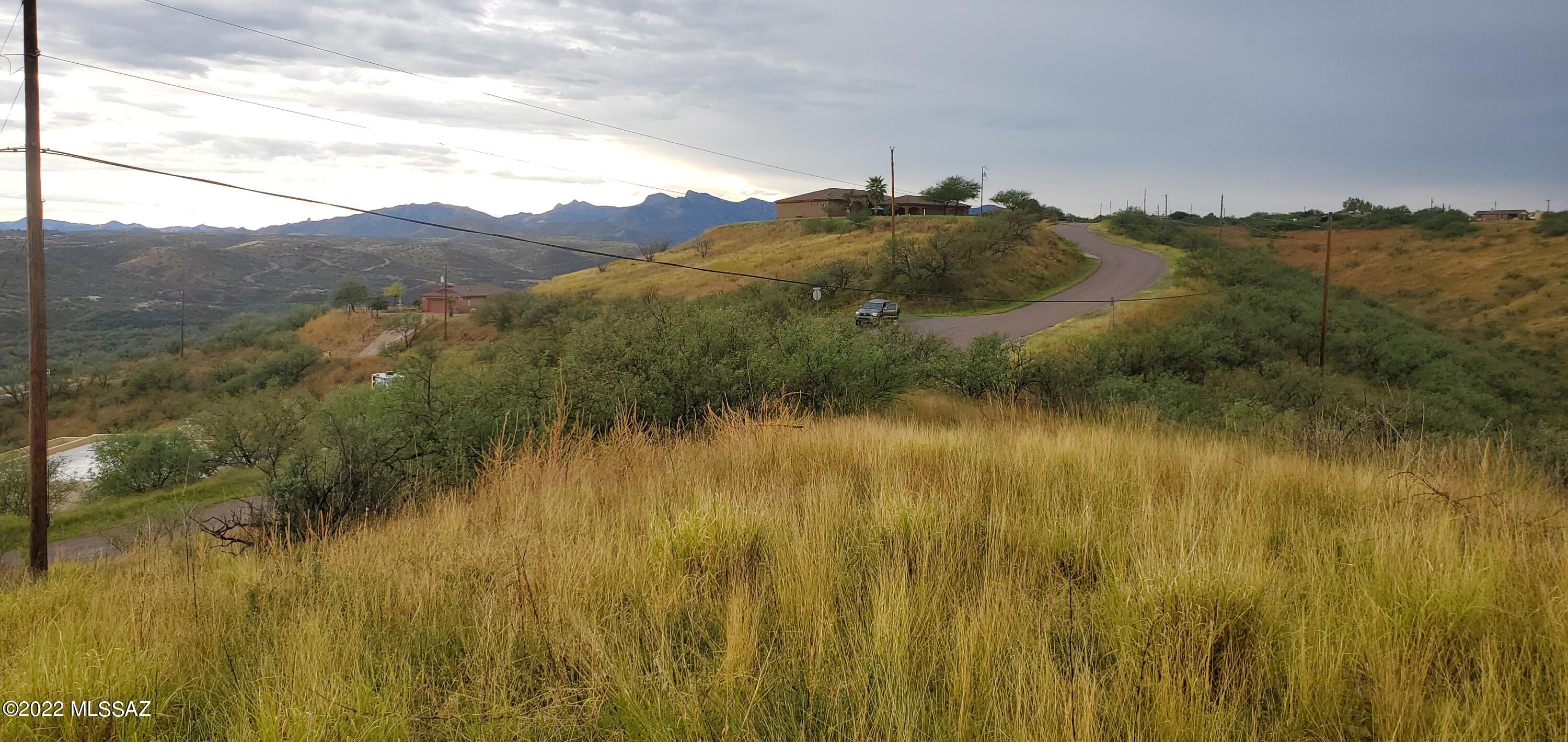 1439 Circulo Sombrero, Unit 14 Rio Rico, AZ 85648 - Photo 5 of 8