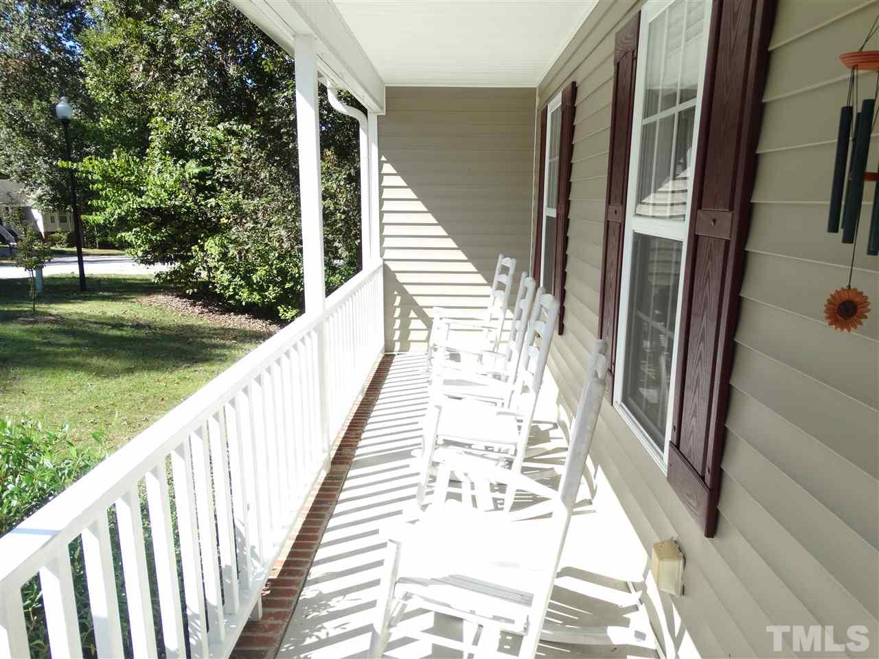 6209 Silver Spring Court Willow Spring, NC 27592 - Photo 4 of 25 Gallery Image 4