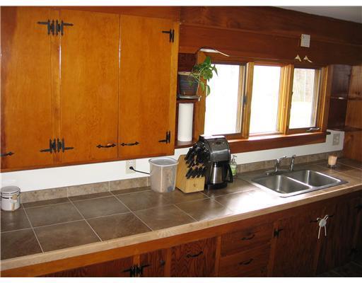 395 Fuller Road Hermon, ME 04401 - Photo 5 of 9 Kitchen.
