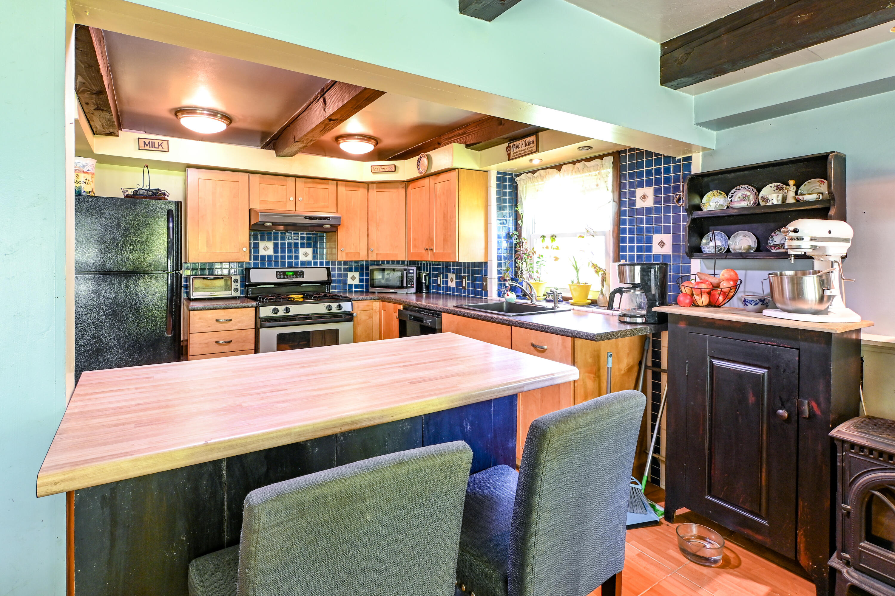 14 Pope Road Windham, ME 04062 - Photo 11 of 57 KITCHEN
