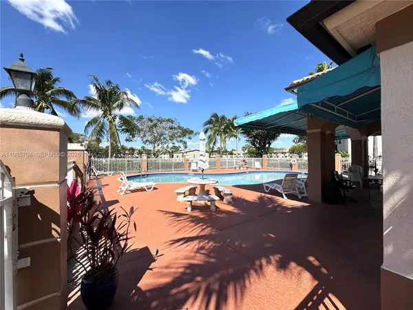 $2,350 | 1260 Southeast 28th Court, Unit 104, Homestead, FL 33035