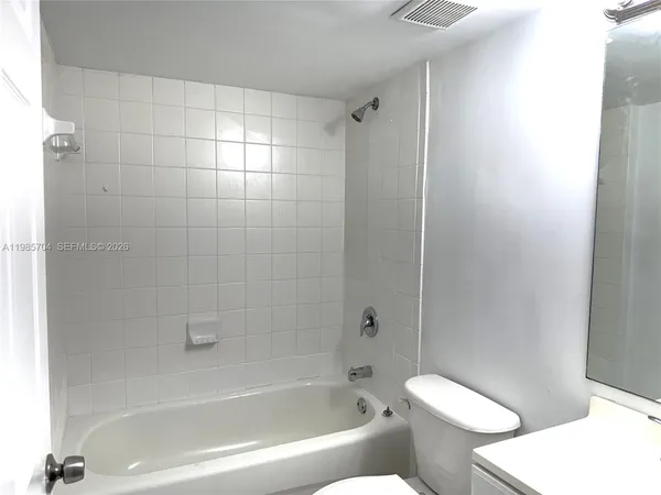 $2,350 | 1260 Southeast 28th Court, Unit 104, Homestead, FL 33035