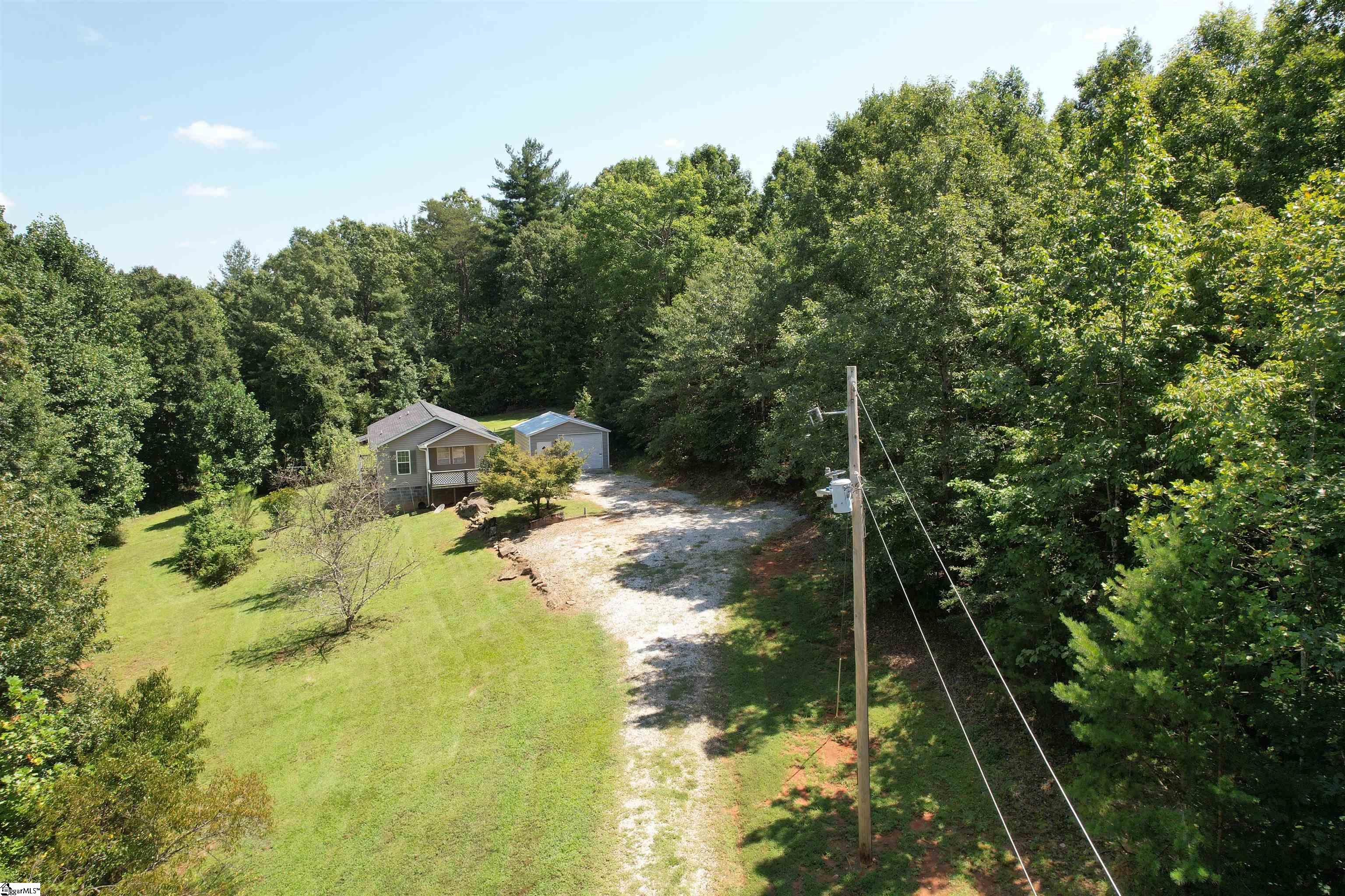 441 Freeman Bridge Road Marietta, SC 29661 - Photo 3 of 36