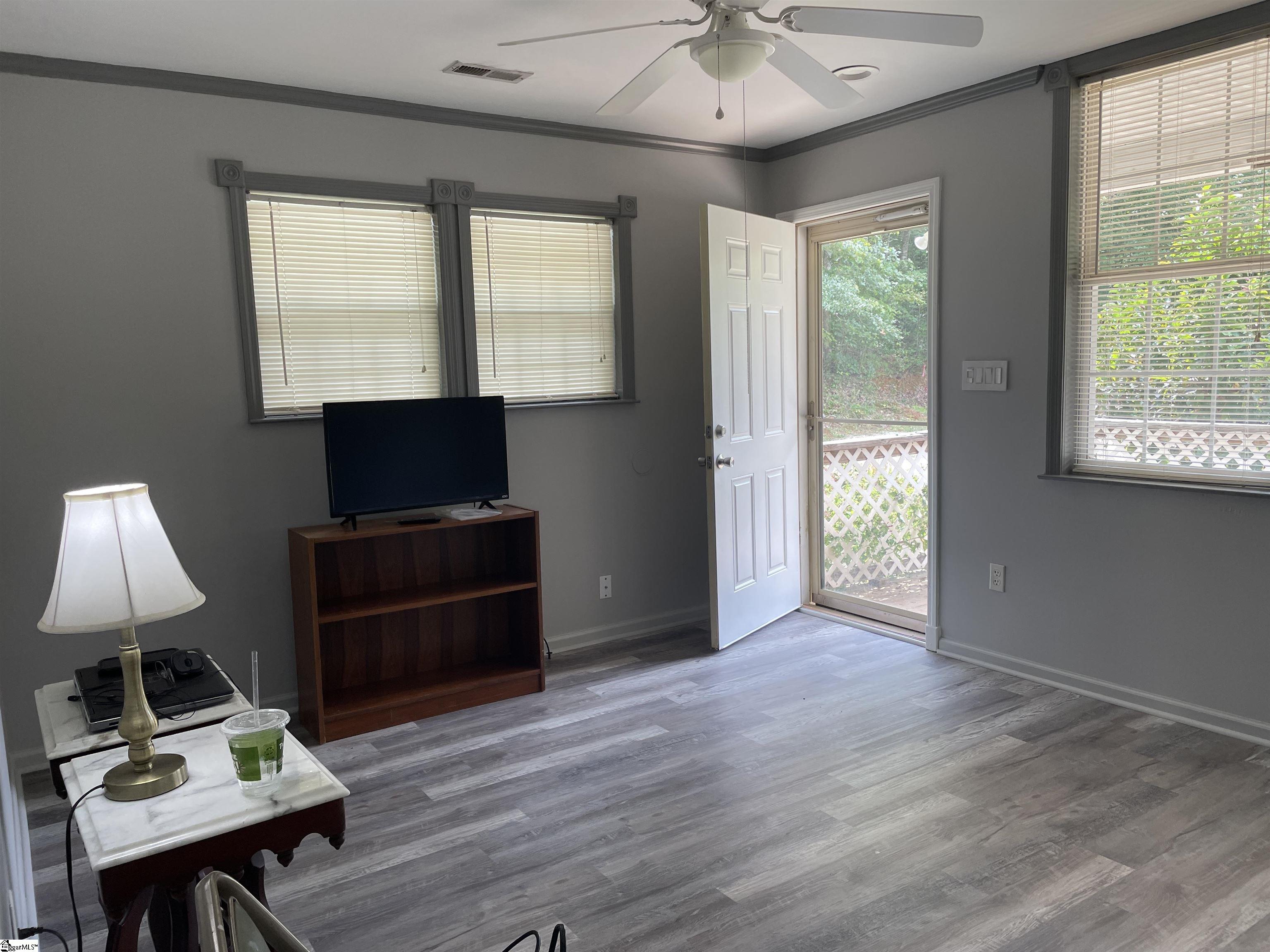 441 Freeman Bridge Road Marietta, SC 29661 - Photo 6 of 36