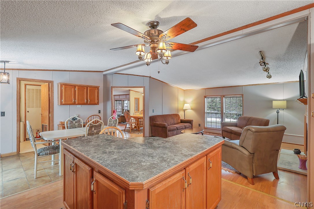 814 County Rte 6 Volney, NY 13069 - Photo 18 of 50