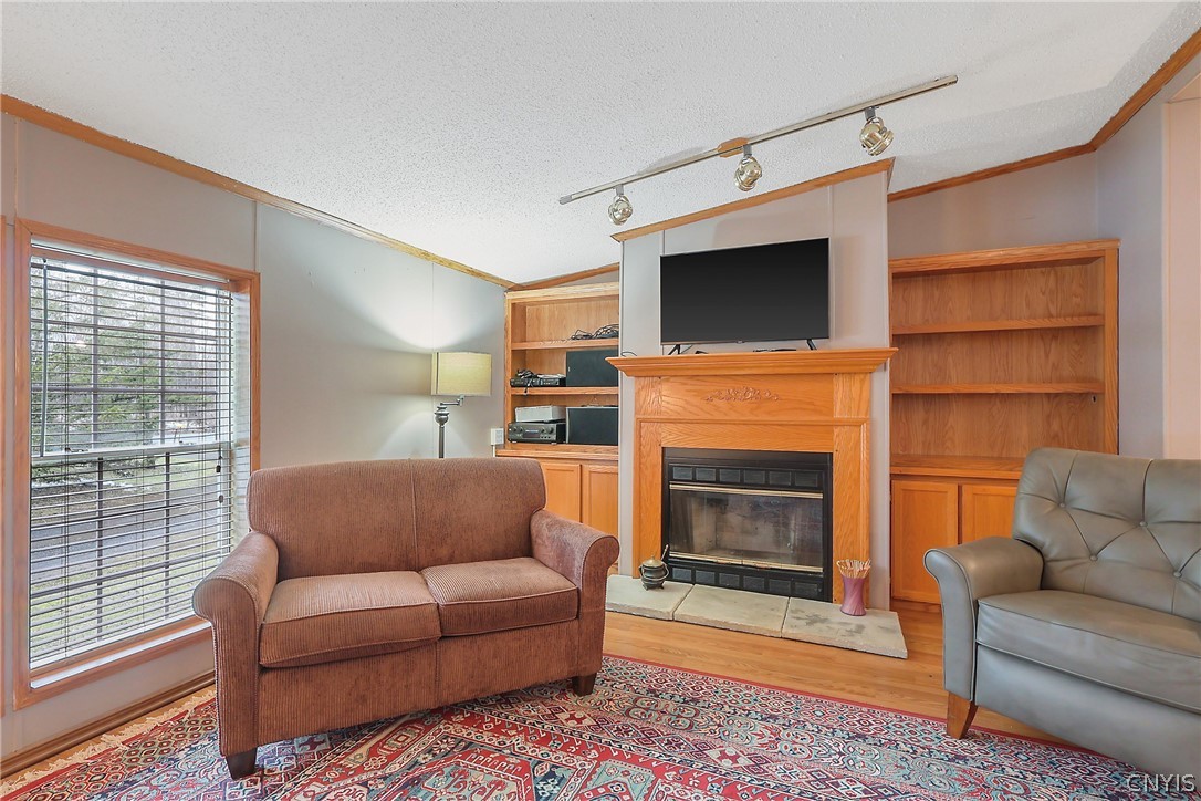 814 County Rte 6 Volney, NY 13069 - Photo 21 of 50