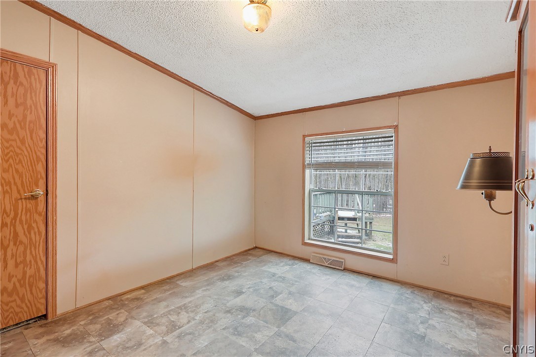 814 County Rte 6 Volney, NY 13069 - Photo 26 of 50