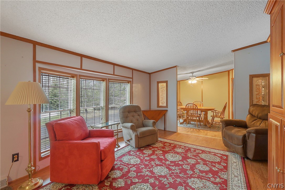 814 County Rte 6 Volney, NY 13069 - Photo 6 of 50