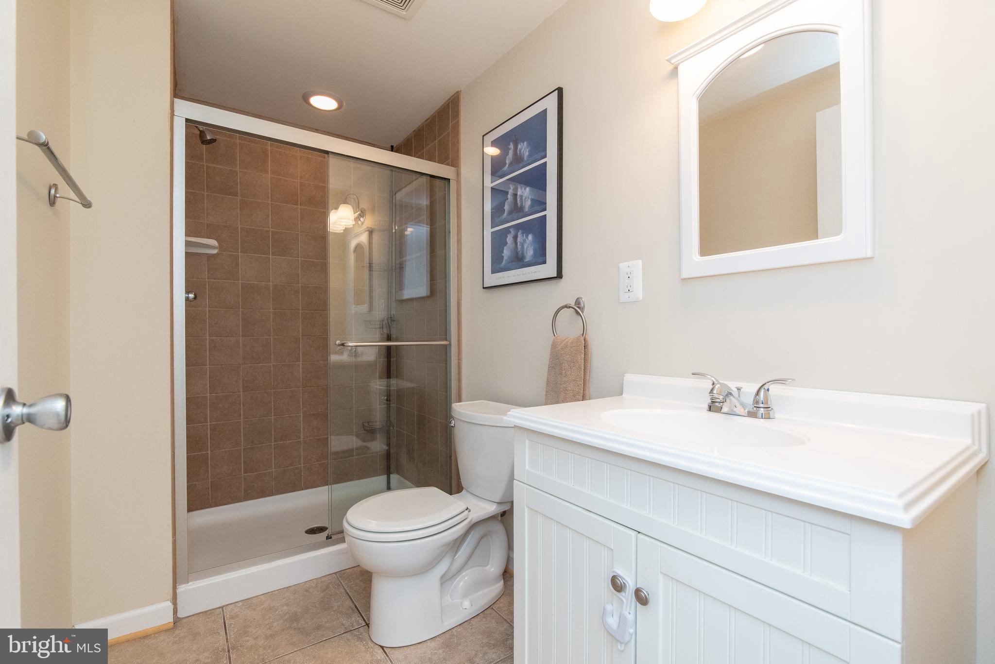 35 Pike Hall Place Baltimore, MD 21236 - Photo 33 of 41 Full Bath Lower
