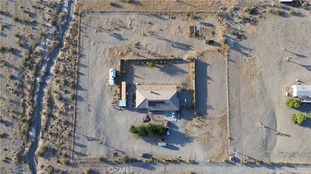 1616 Saratoga Road Pinon Hills, CA 92372 - Photo 8 of 21