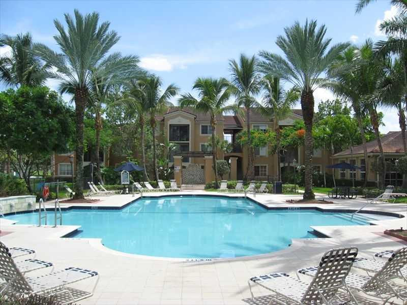 8020 North Nob Hill Road, Unit 207 Tamarac, FL 33321 - Photo 26 of 30 Swimming Pool/Hot Tub/Sauna