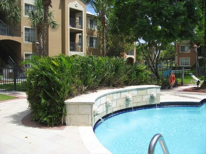 8020 North Nob Hill Road, Unit 207 Tamarac, FL 33321 - Photo 27 of 30 Swimming Pool/Hot Tub/Sauna
