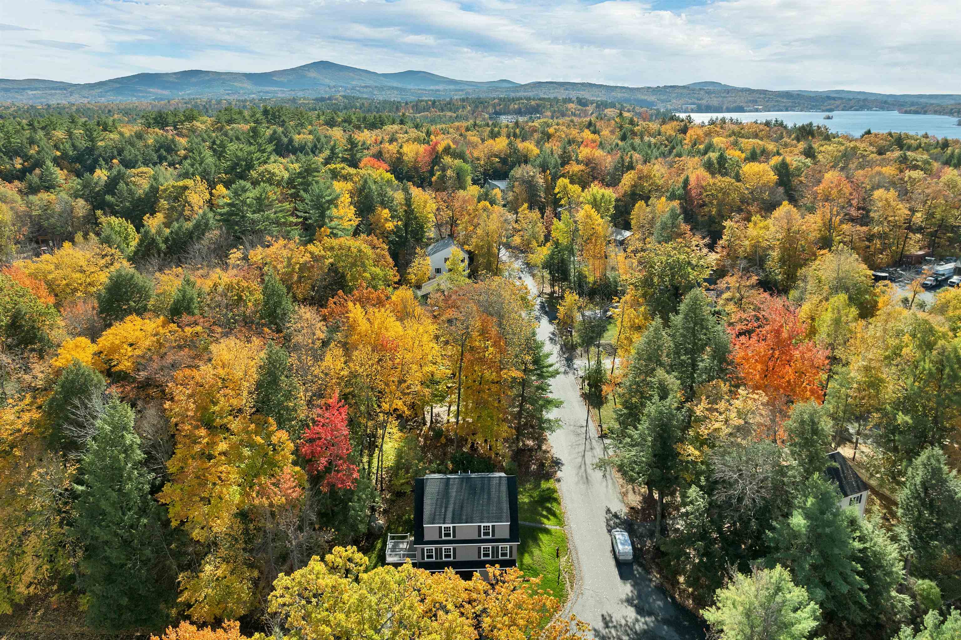 4 Timber Lane Laconia, NH 03246 - Photo 13 of 59