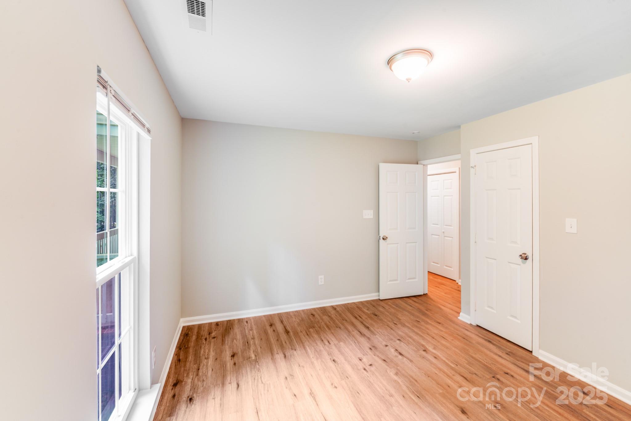 9000 Vagabond Road Charlotte, NC 28227 - Photo 25 of 29 Gallery Image 25