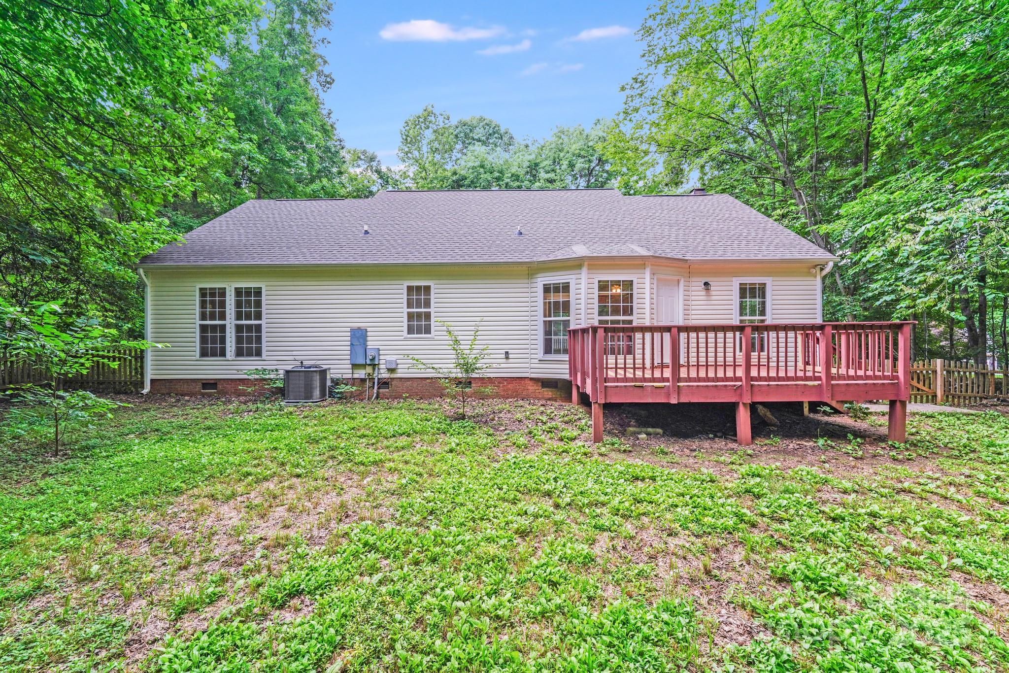 9000 Vagabond Road Charlotte, NC 28227 - Photo 27 of 29 Gallery Image 27