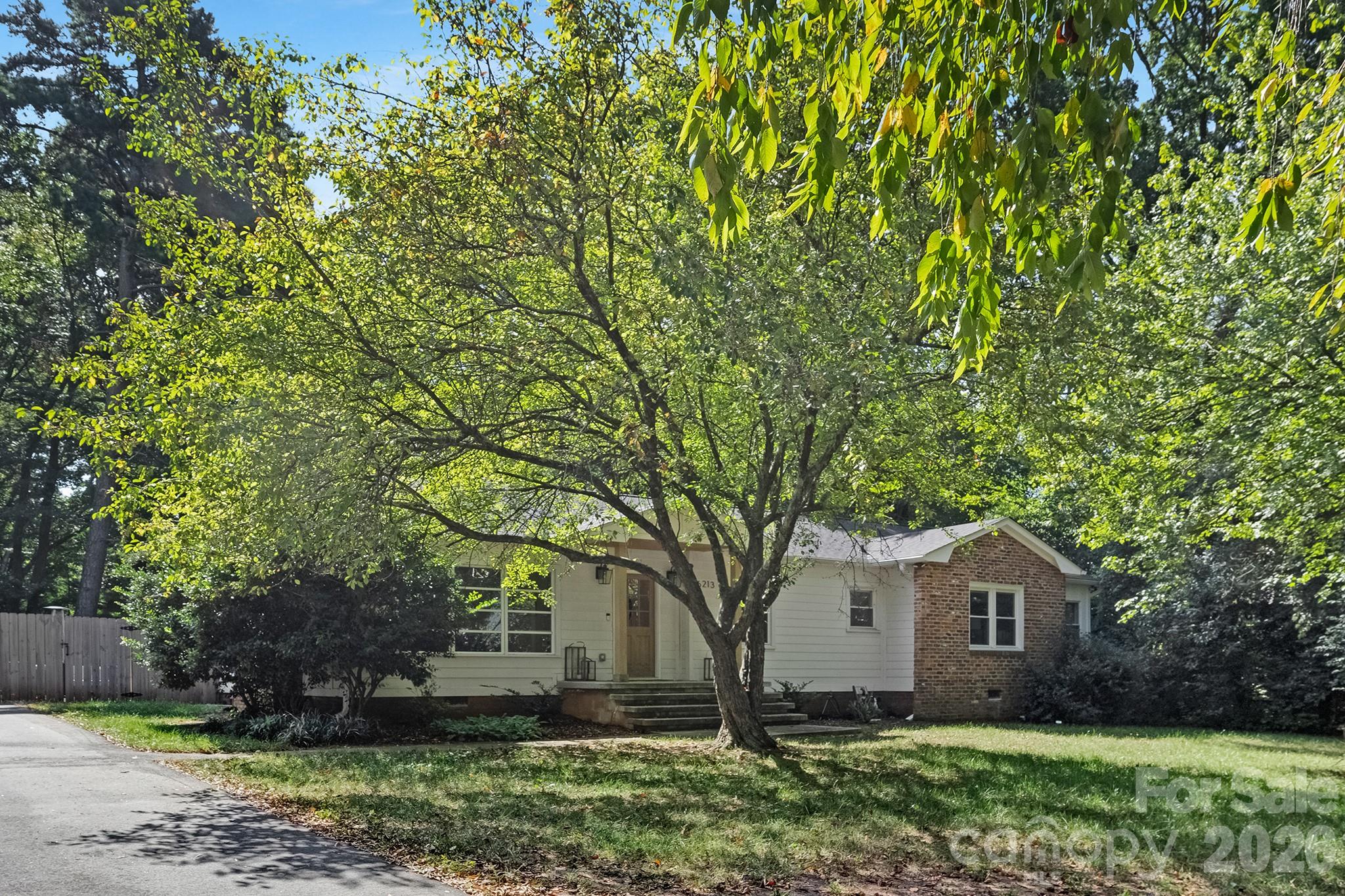 6213 Sharon Road Charlotte, NC 28210 - Photo 2 of 48