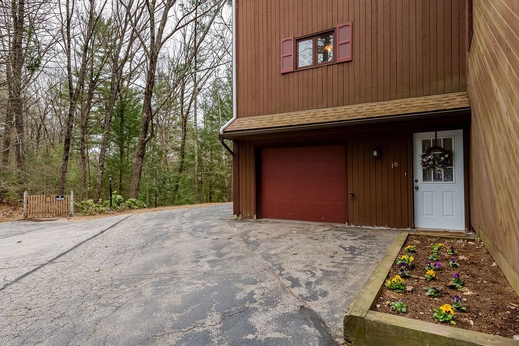 153 Coffin Road, Unit 16 Epping, NH 03042 - Photo 2 of 40