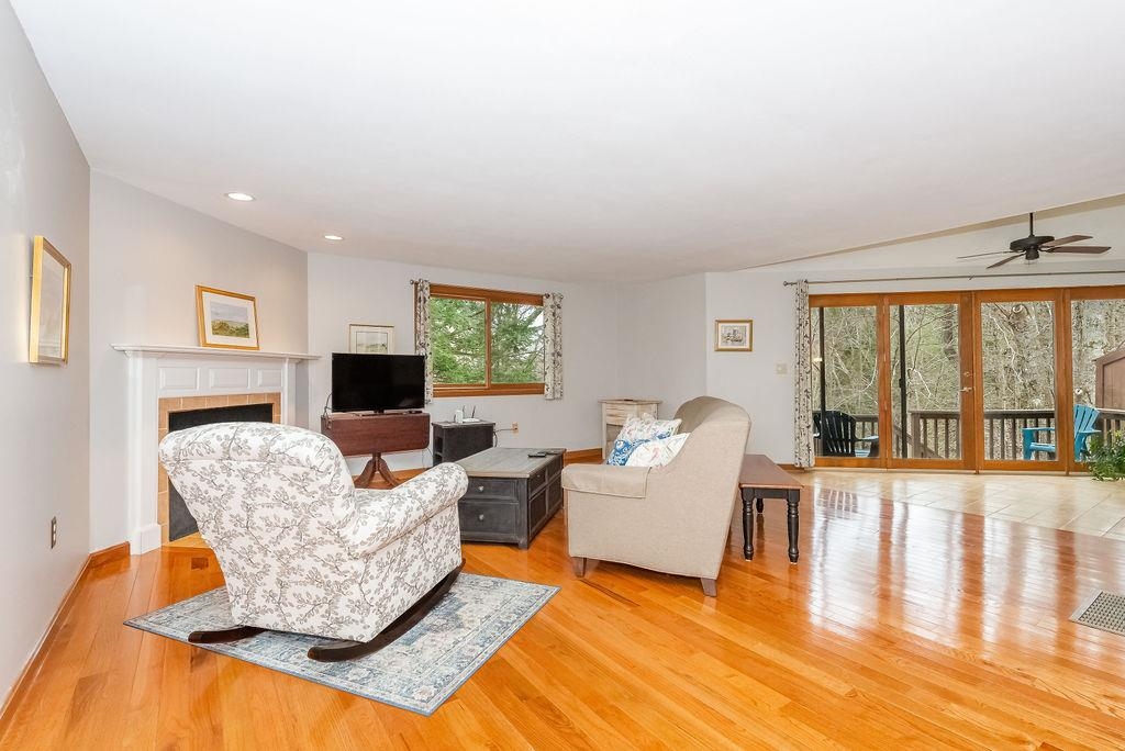 153 Coffin Road, Unit 16 Epping, NH 03042 - Photo 5 of 40