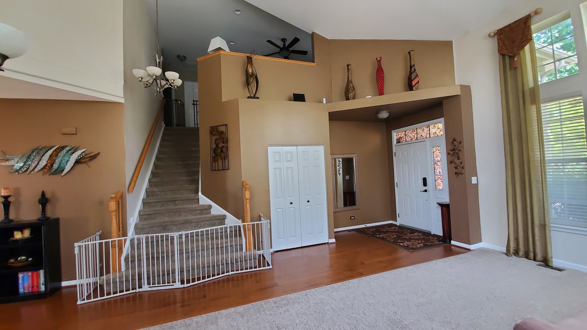 2285 Halsted Lane Aurora, IL 60503 - Photo 3 of 26