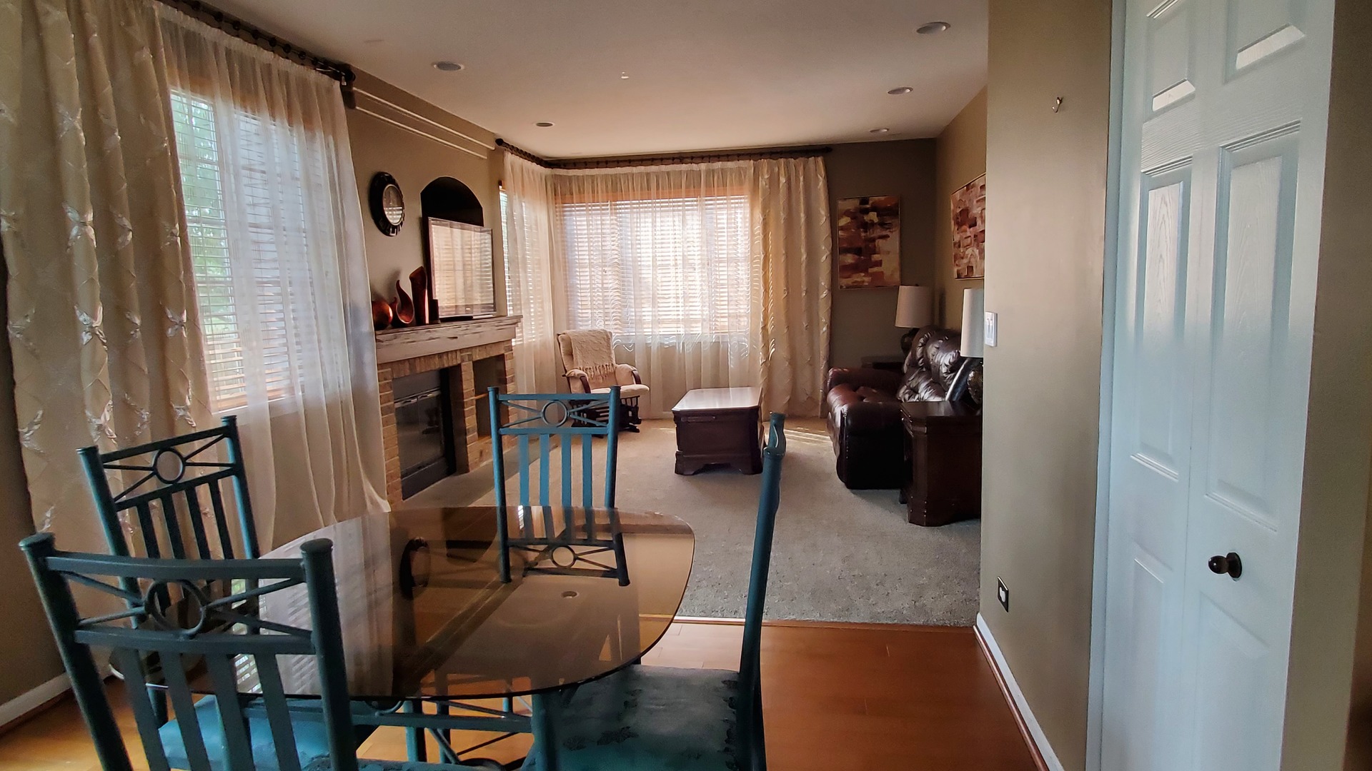 2285 Halsted Lane Aurora, IL 60503 - Photo 7 of 26