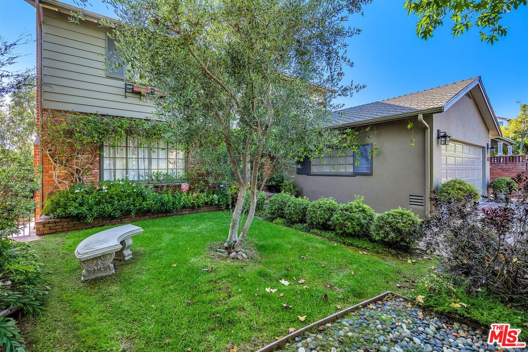415 North Bonhill Road Los Angeles, CA 90049 - Photo 1 of 45 Gallery Image 1