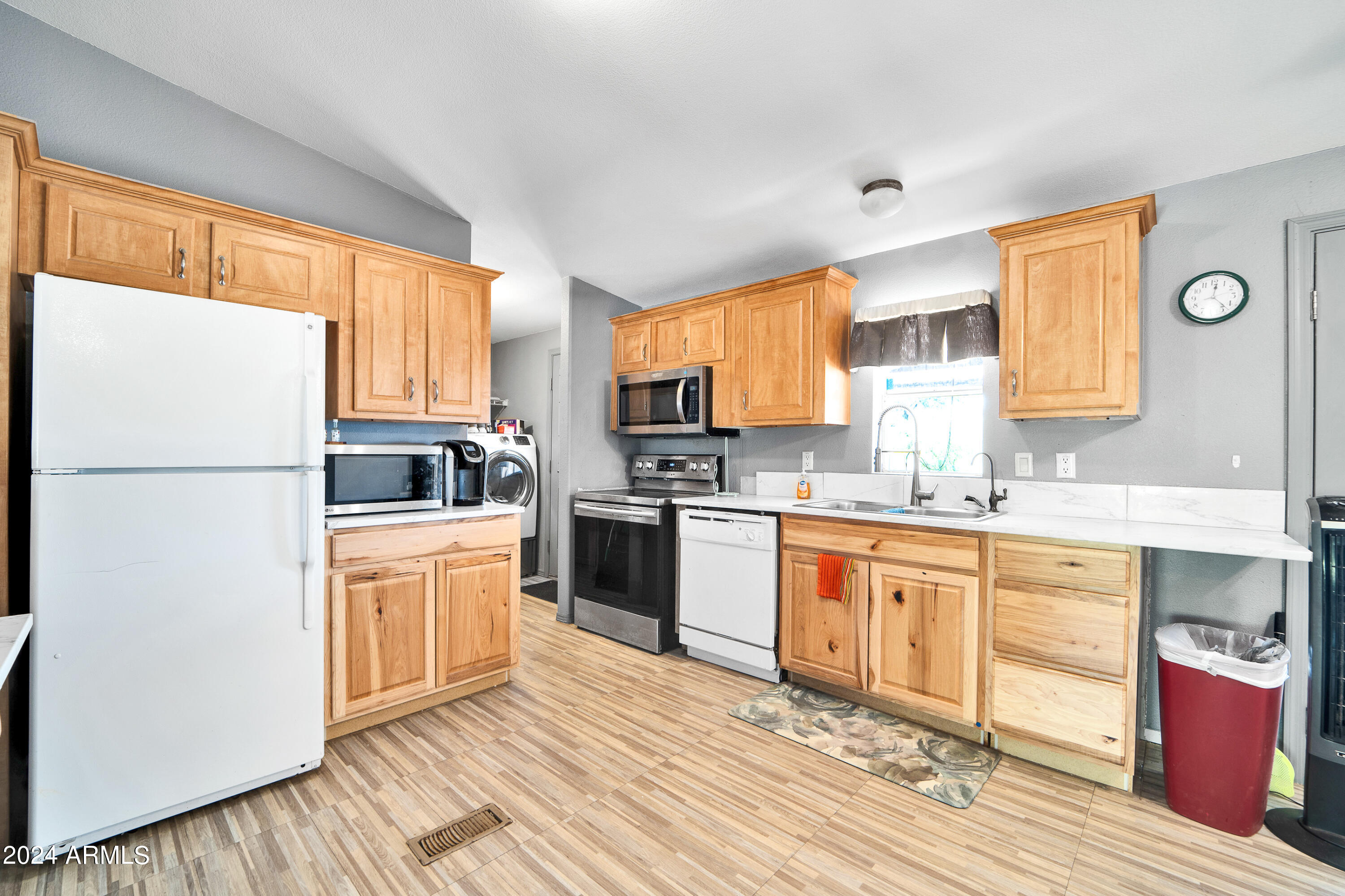 20823 West Elliot Road Buckeye, AZ 85326 - Photo 8 of 41 20823 W Elliot Rd-7