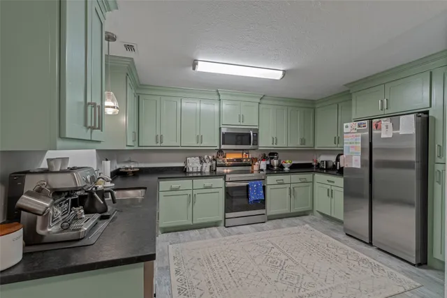 $329,000 | 4310 Green Valley Drive, Bryan, TX 77802