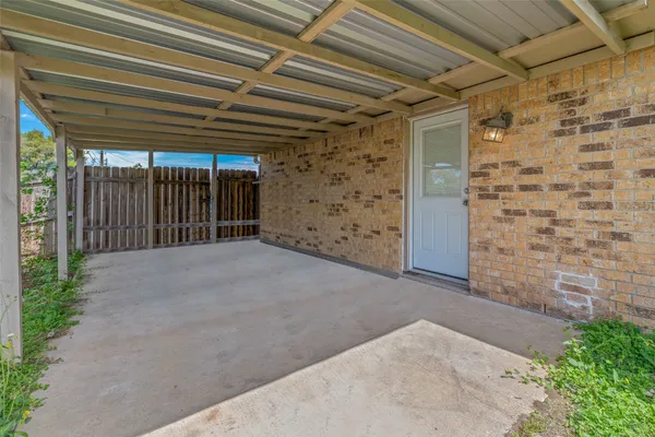 $329,000 | 4310 Green Valley Drive, Bryan, TX 77802