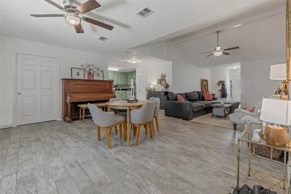 $329,000 | 4310 Green Valley Drive, Bryan, TX 77802