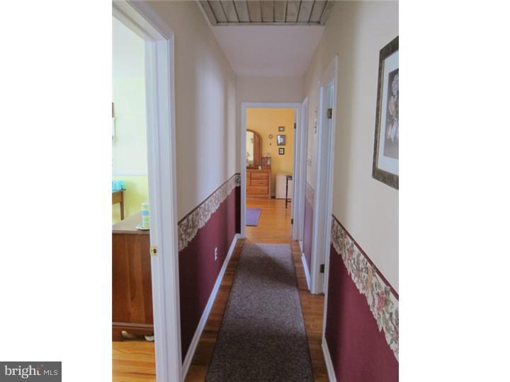 707 West Rolling Road Springfield, PA 19064 - Photo 13 of 21